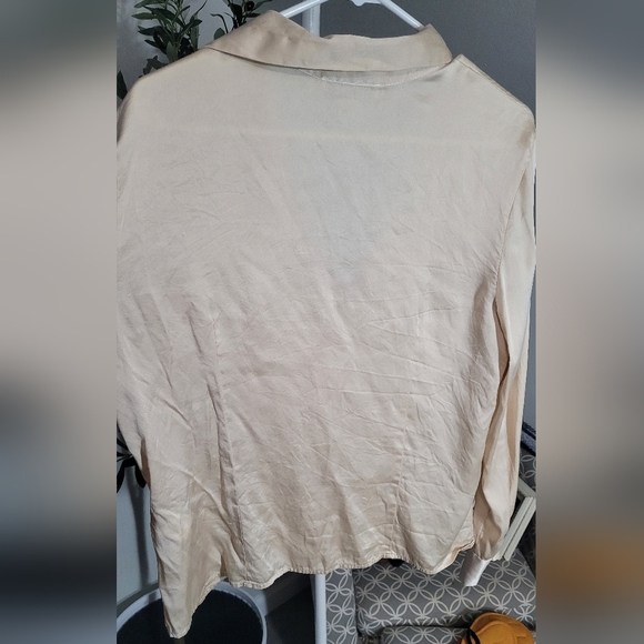 Casual Corner Silk Button Down Blouse Women Long Sleeve Career Top Size 16 Vtg - Picture 6 of 6